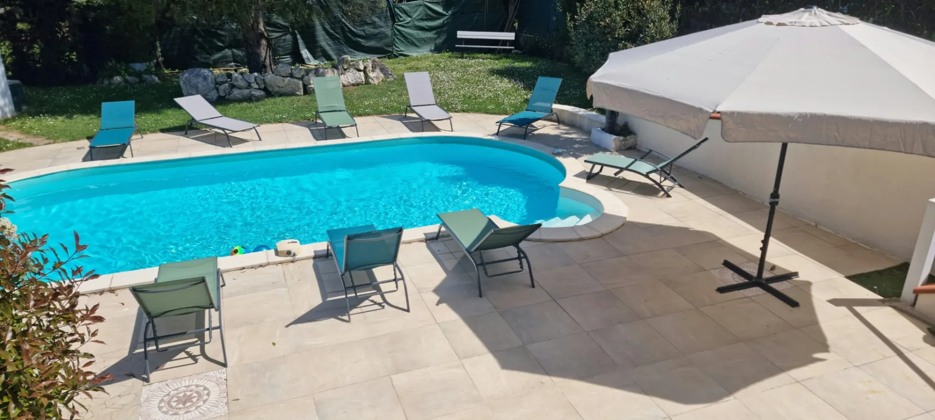 Piscine privée 9×4m